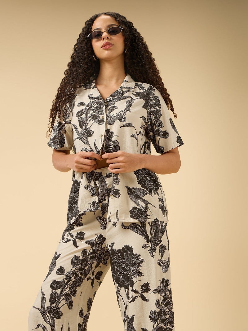 OUTZIDR Off White Floral Printed Top And Pants Co-Ord Set - Image 2